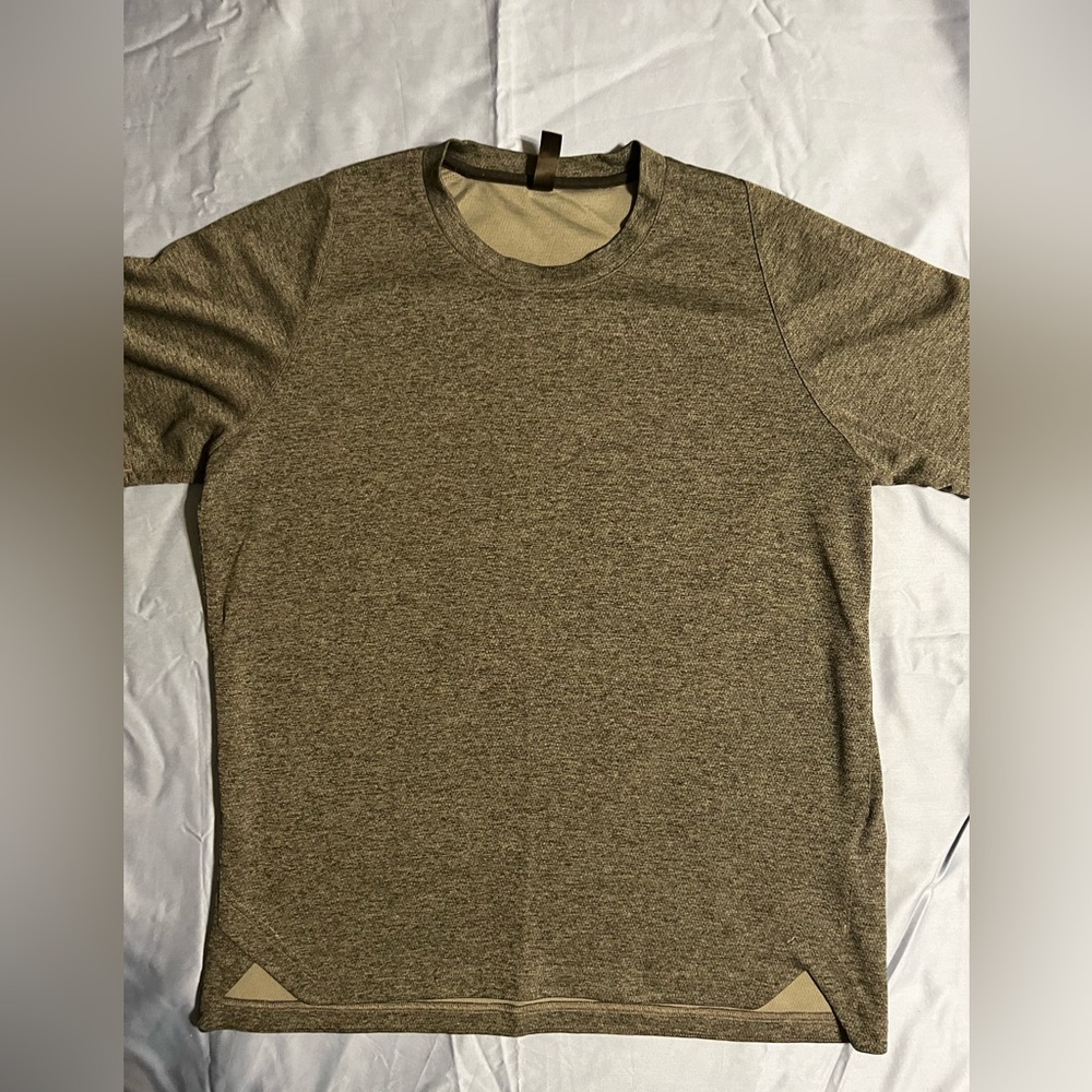 Adidas Active Wear Mens Large Shirt